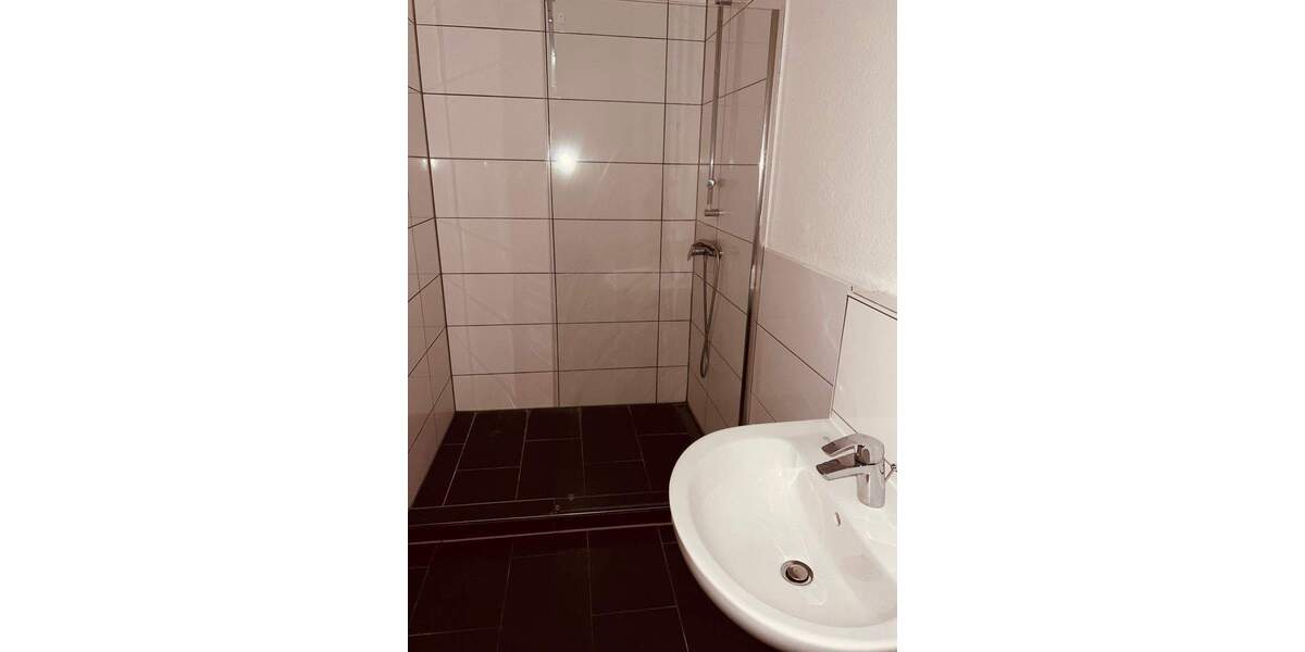 Etagenwohnung Ludwigshafen Gartenstadt - 3 Zimmer, 79 m&sup2;, 950&euro; | Angebot:25837570