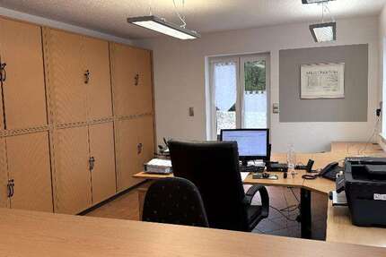 Büro in Moosburg 1.000 € 121 m² zimmer