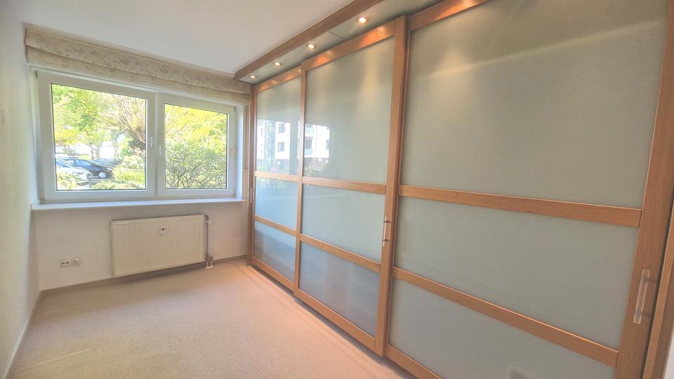 Erdgeschoßwohnung Mönchengladbach Süd - 3 Zimmer, 118 m&sup2;, 1.250&euro; | Angebot:26690794