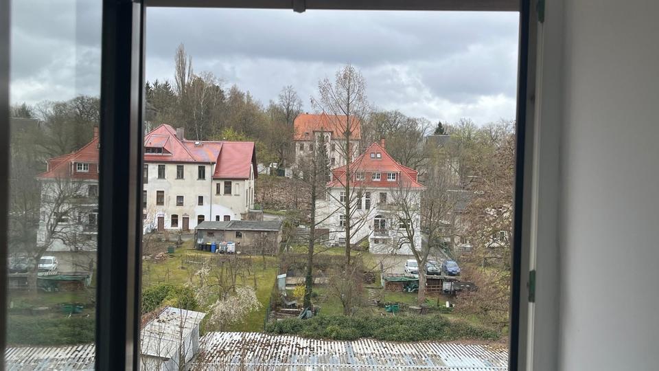 Dachgeschoßwohnung Werdau - 3 Zimmer, 64 m&sup2;, 390&euro; | Angebot:26032896