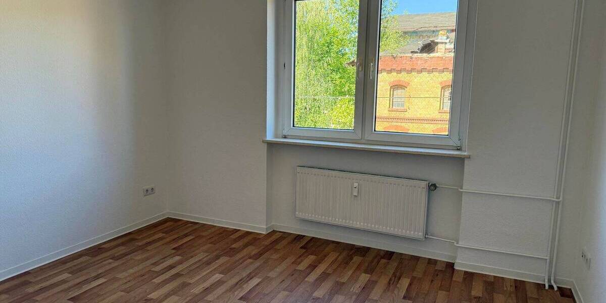 Etagenwohnung Halle Freiimfelde - 3 Zimmer, 71 m&sup2;, 499&euro; | Angebot:26754065