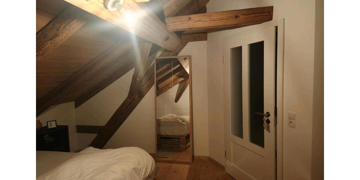 Dachgeschoßwohnung Hutthurm - 1 Zimmer, 82 m&sup2;, 650&euro; | Angebot:24848515