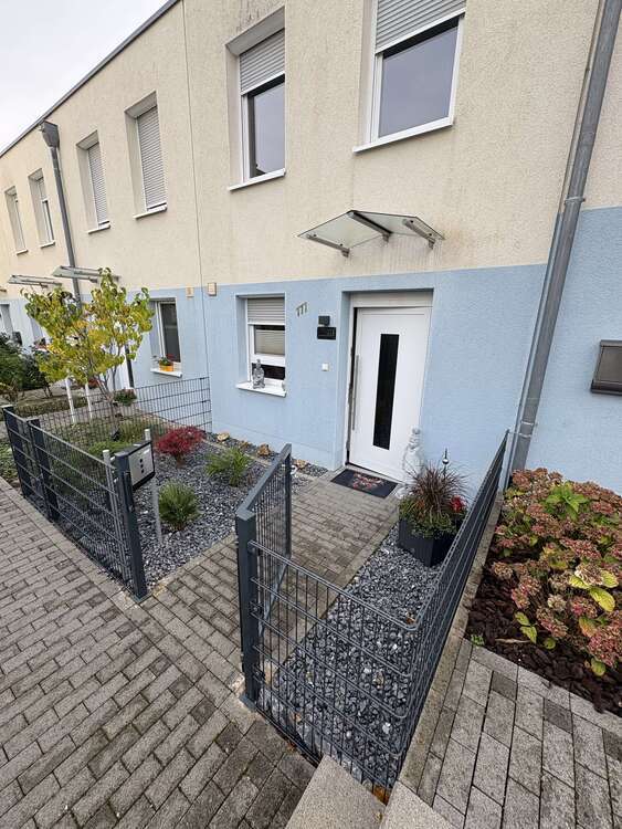 Haus zum Mieten in Wiesbaden 1.800 € 80 m² 3 zimmer