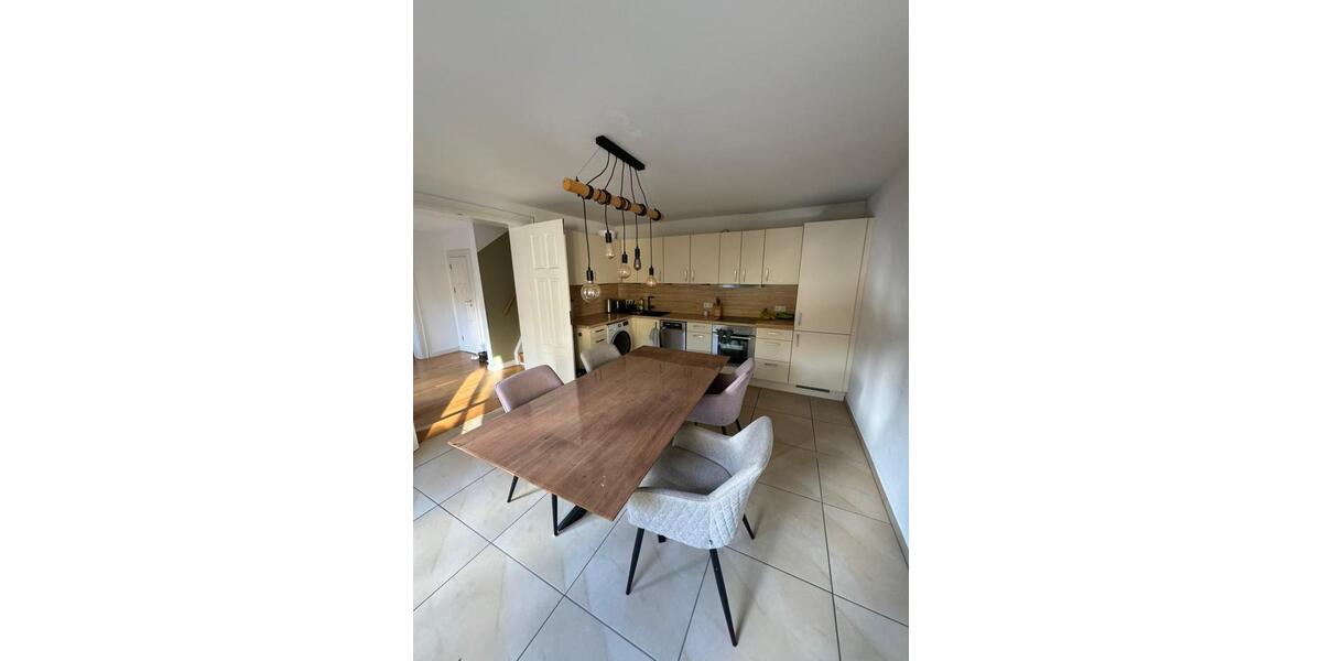 Etagenwohnung Potsdam Potsdam West - 1 Zimmer, 120 m&sup2;, 600&euro; | Angebot:26023756