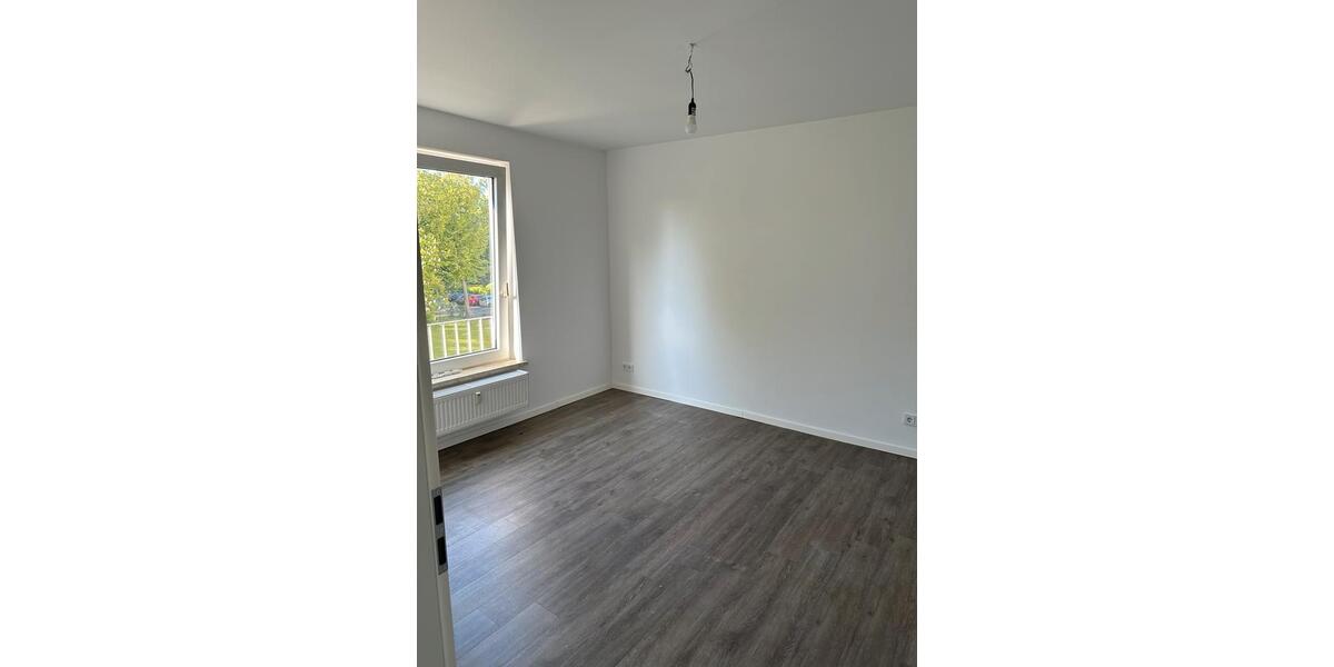 Etagenwohnung Duisburg Duisburg-Mitte - 4.5 Zimmer, 85 m&sup2;, 905&euro; | Angebot:26605395