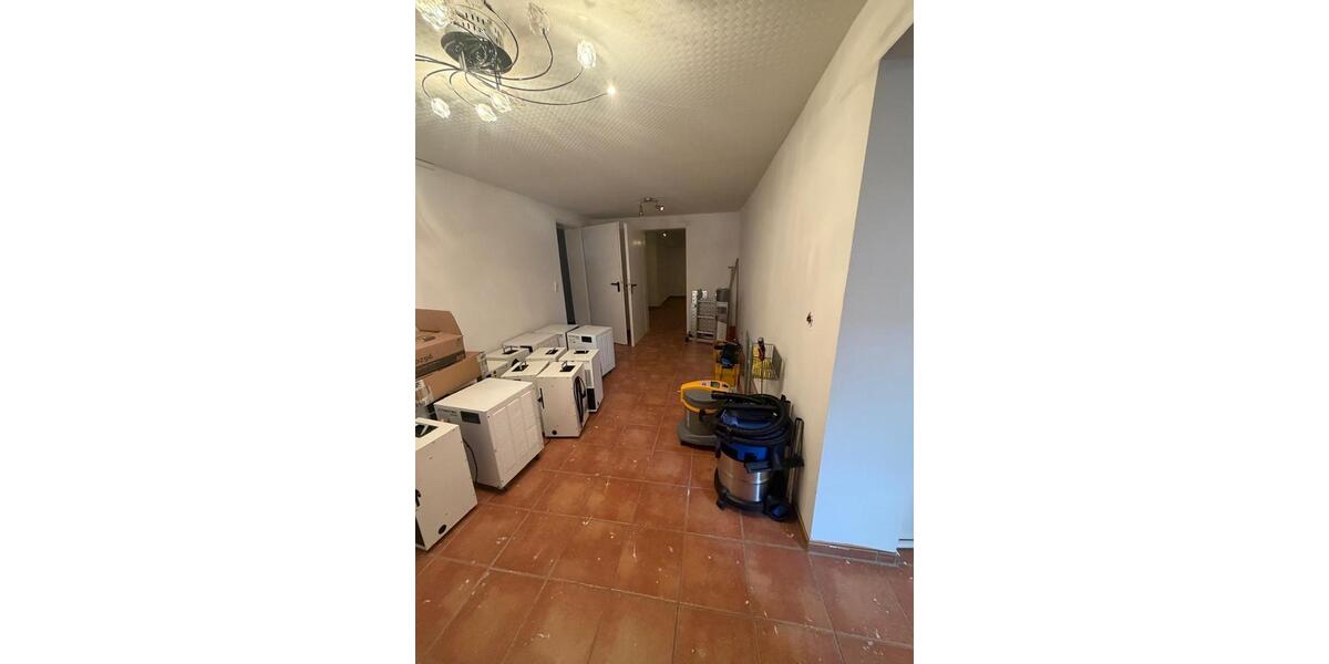 Gewerbeobjekt Düsseldorf Stadtbezirk 7 - 1.250&euro; | Angebot:26654485