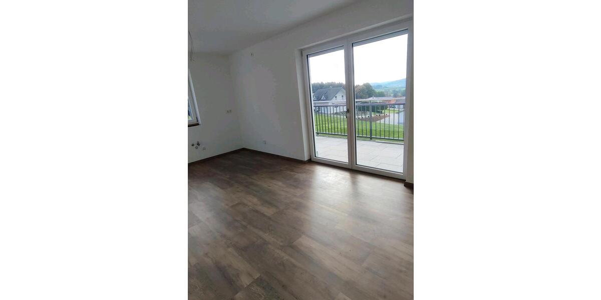 Etagenwohnung Cham - 1 Zimmer, 80 m&sup2;, 775&euro; | Angebot:24739720
