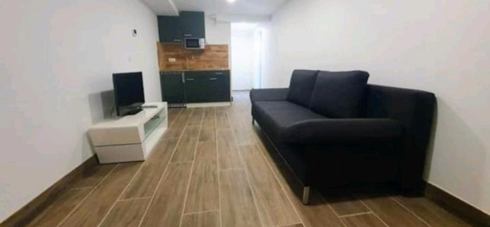 Etagenwohnung Neuhausen auf den Fildern - 2 Zimmer, 35 m&sup2;, 590&euro; | Angebot:26594158
