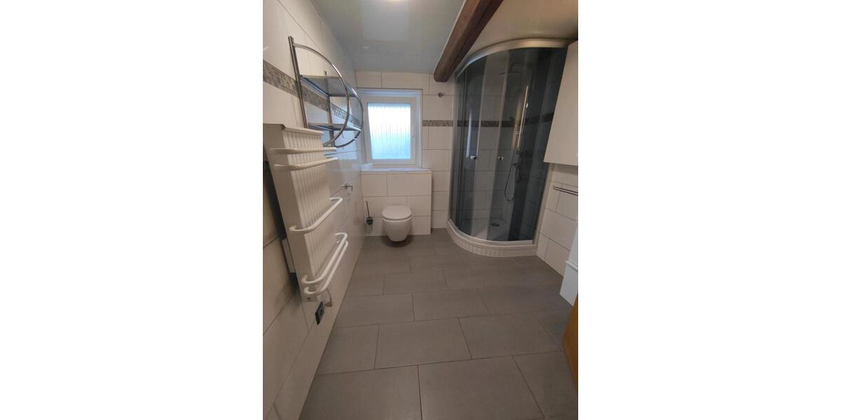 Etagenwohnung Königslutter am Elm - 6 Zimmer, 120 m&sup2;, 960&euro; | Angebot:26693489