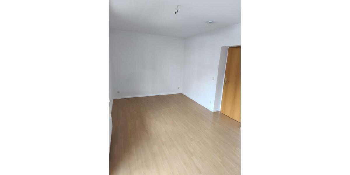 Etagenwohnung Lichtentanne - 2 Zimmer, 62 m&sup2;, 375&euro; | Angebot:24493228