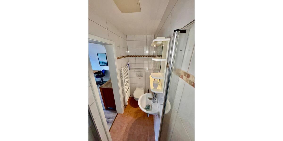 Wohnen auf Zeit Friedberg (Hessen) - 1 Zimmer, 15 m&sup2;, 420&euro; | Angebot:26250634