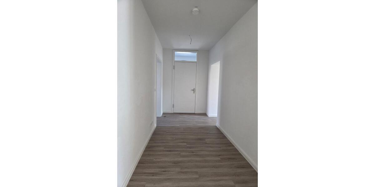 Erdgeschoßwohnung Meiningen - 3 Zimmer, 113 m&sup2;, 1.300&euro; | Angebot:23847694