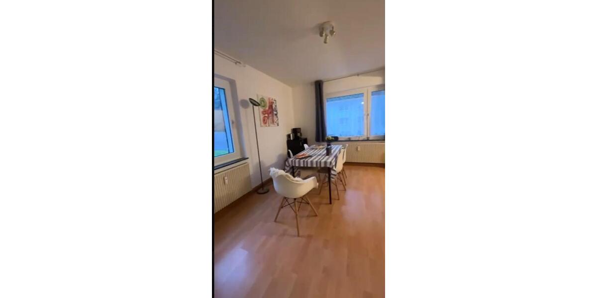 Hochparterre Gummersbach - 2 Zimmer, 57 m&sup2;, 456&euro; | Angebot:25150034