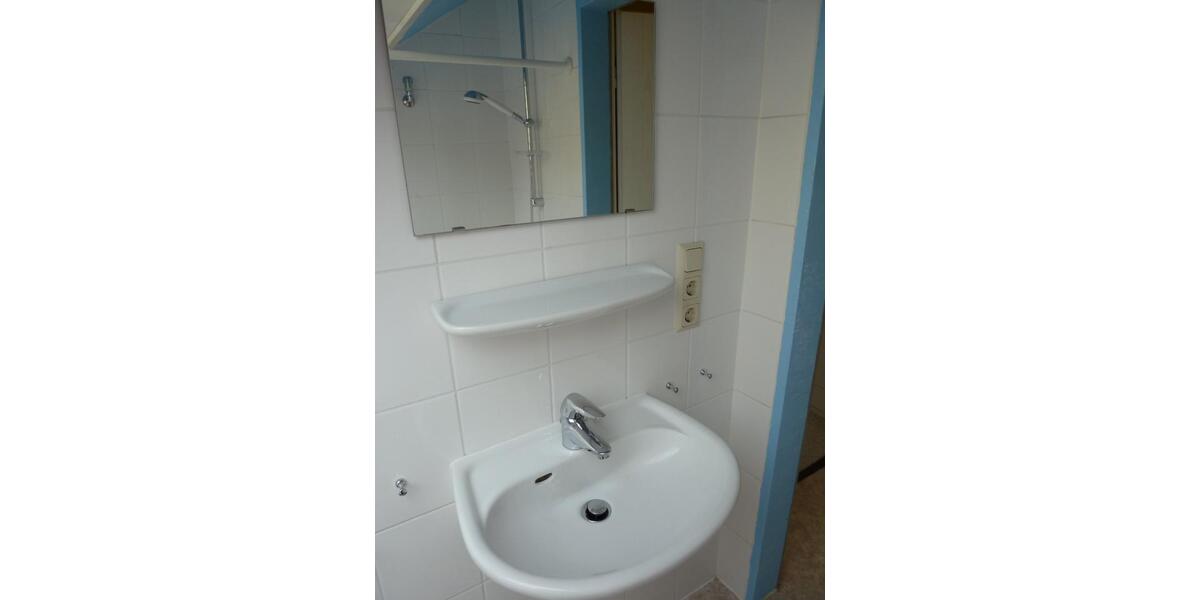 Dachgeschoßwohnung Marburg Biegenviertel - 1 Zimmer, 30 m&sup2;, 395&euro; | Angebot:26004065