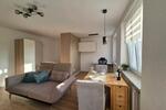 Möblierte 1-Zimmer Wohnung, 34 m², separate Küche & Bad, top Lage zimmer