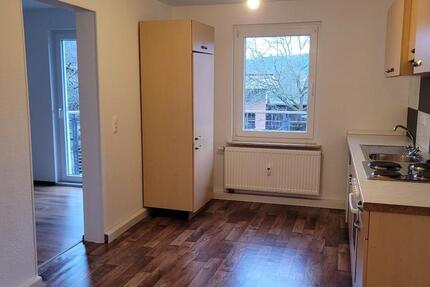 1,5 Zimmer Wohnung mit Balkon, 1. OG zimmer