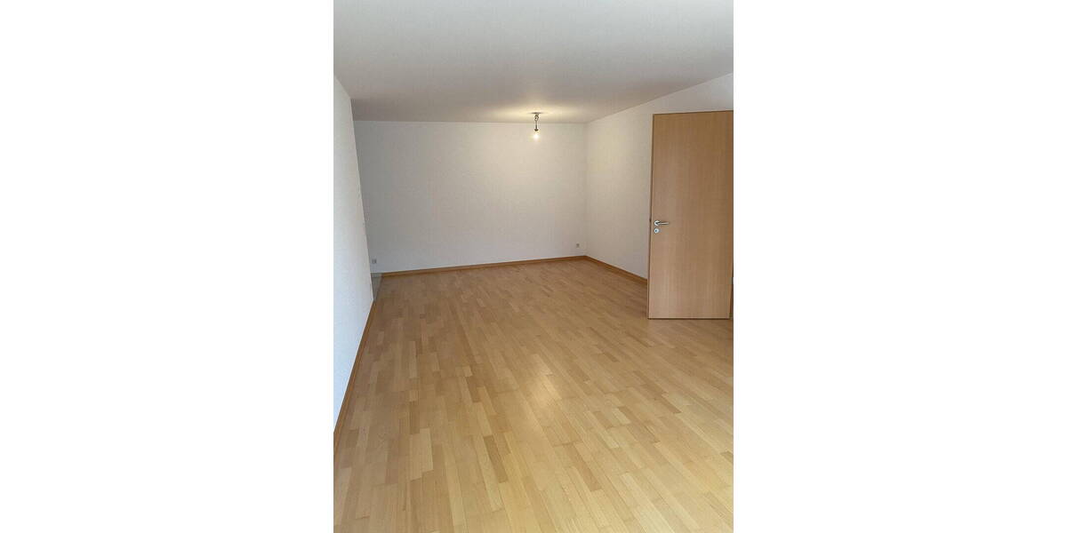 Etagenwohnung Ilsfeld Helfenberg - 2 Zimmer, 66 m&sup2;, 870&euro; | Angebot:26531352