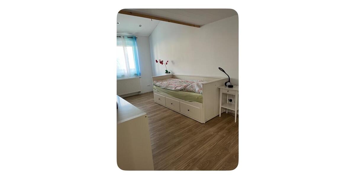 Wohnen auf Zeit Haßloch - 4 Zimmer, 160 m&sup2;, 2.250&euro; | Angebot:26468558