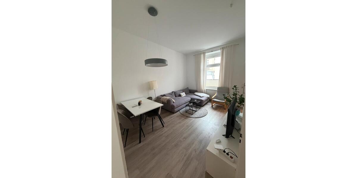 Wohnen auf Zeit Wiesbaden - 18 Zimmer, 75 m&sup2;, 755&euro; | Angebot:25835012