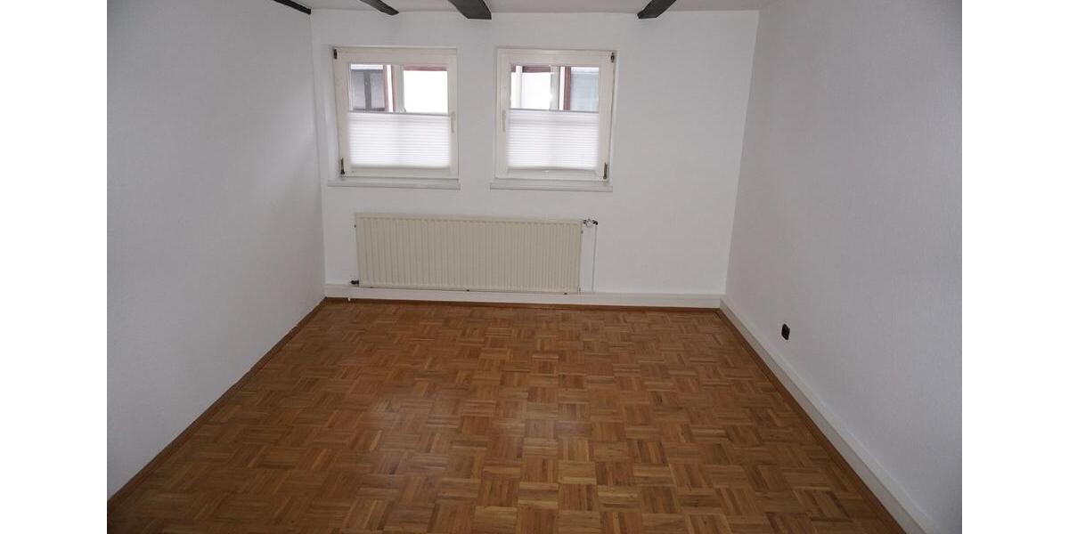 Maisonettenwohnung Melsungen - 5 Zimmer, 100 m&sup2;, 450&euro; | Angebot:24847261