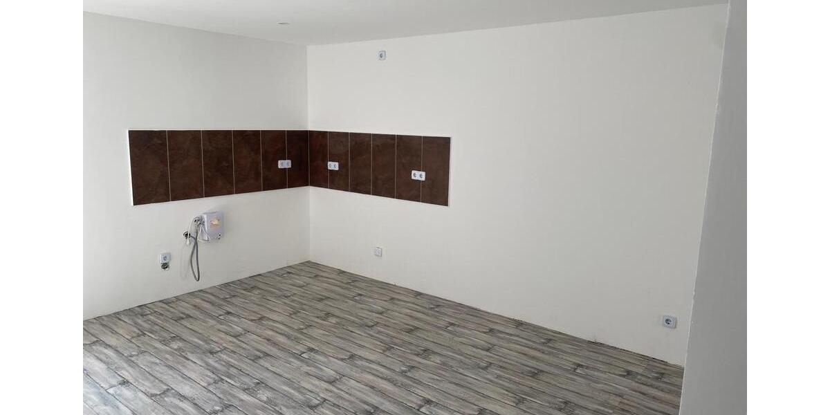 Erdgeschoßwohnung Staßfurt - 2 Zimmer, 59 m&sup2;, 383&euro; | Angebot:25969343