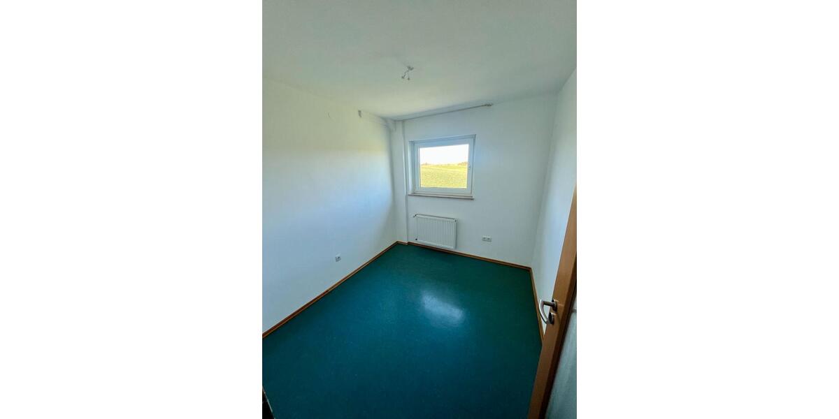 Etagenwohnung Ippesheim - 5 Zimmer, 98 m&sup2;, 550&euro; | Angebot:26563222