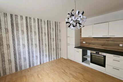 2-Ebenen-Wohnung mit Balkon in Uslar Schönhagen 6 zimmer