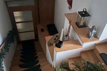 Großzügige 5-Zimmer-Wohnung im Herzen von Poppenlauer 5 zimmer