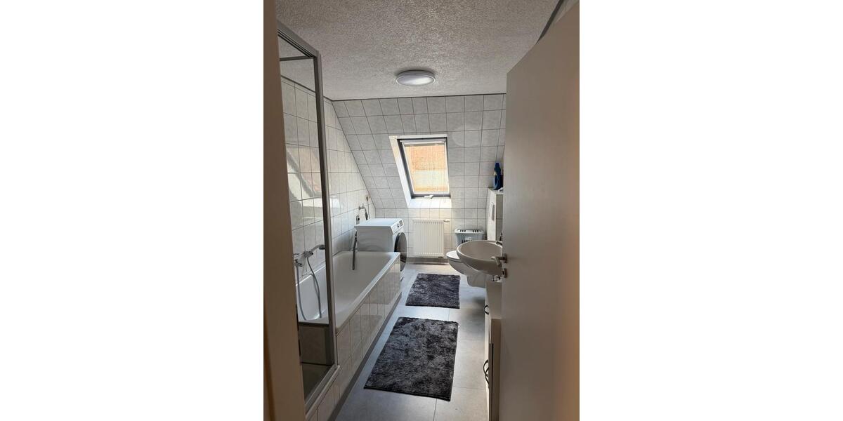 Etagenwohnung Uder - 4 Zimmer, 90 m&sup2;, 567&euro; | Angebot:25906019