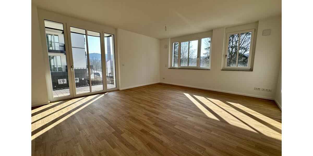 Erdgeschoßwohnung Eisenach - 3 Zimmer, 102 m&sup2;, 1.330&euro; | Angebot:25512320