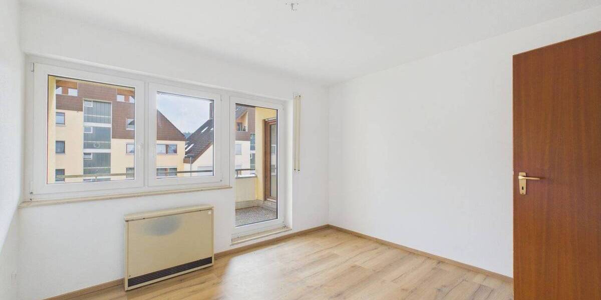 Etagenwohnung Ellwangen (Jagst) Ellwangen - 3 Zimmer, 85 m&sup2;, 870&euro; | Angebot:26600816