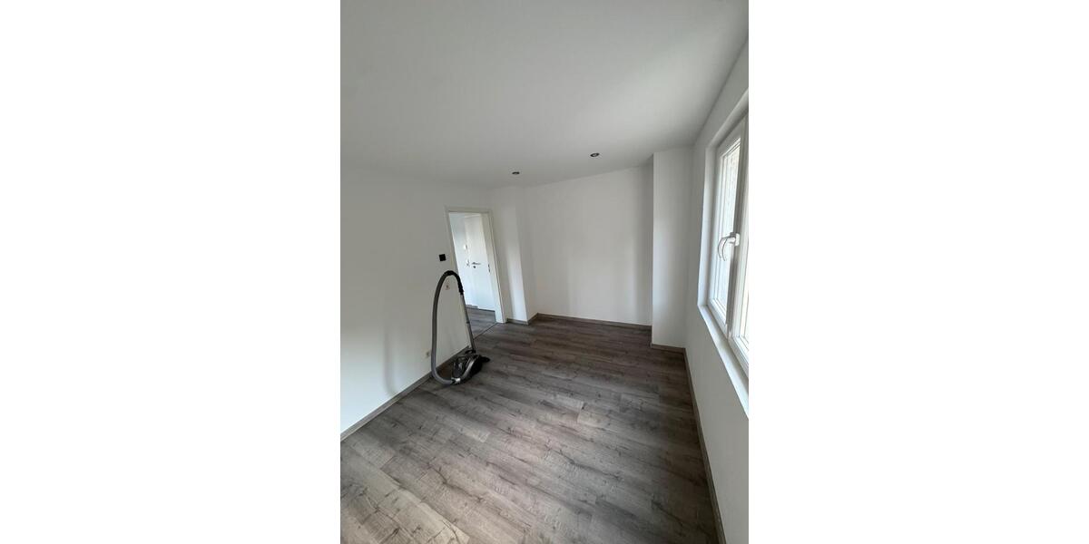 Erdgeschoßwohnung Morsbach - 1 Zimmer, 30 m&sup2;, 400&euro; | Angebot:26639515
