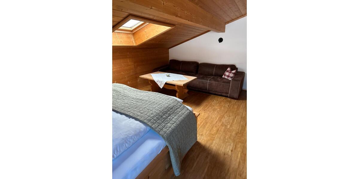 Wohnen auf Zeit: Möblierte Wohnung im Leitzachtal 2 zimmer