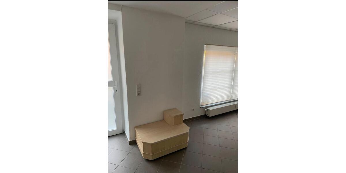 Erdgeschoßwohnung Ruppichteroth - 1 Zimmer, 35 m&sup2;, 500&euro; | Angebot:25920065