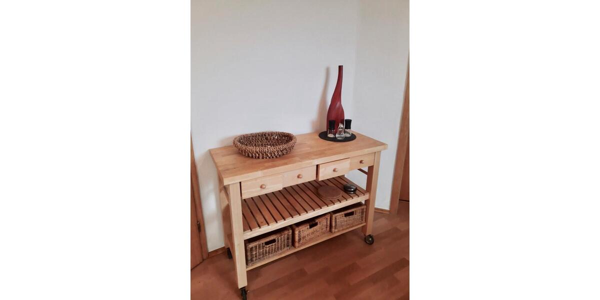 Wohnen auf Zeit Ettringen - 3 Zimmer, 70 m&sup2;, 650&euro; | Angebot:26088267