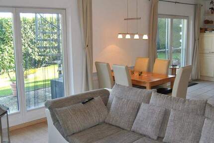 3 ZKB, Terrasse, Abstellk., EBK Bad m Wa u Du, Für einen Single oder Paar 3 zimmer