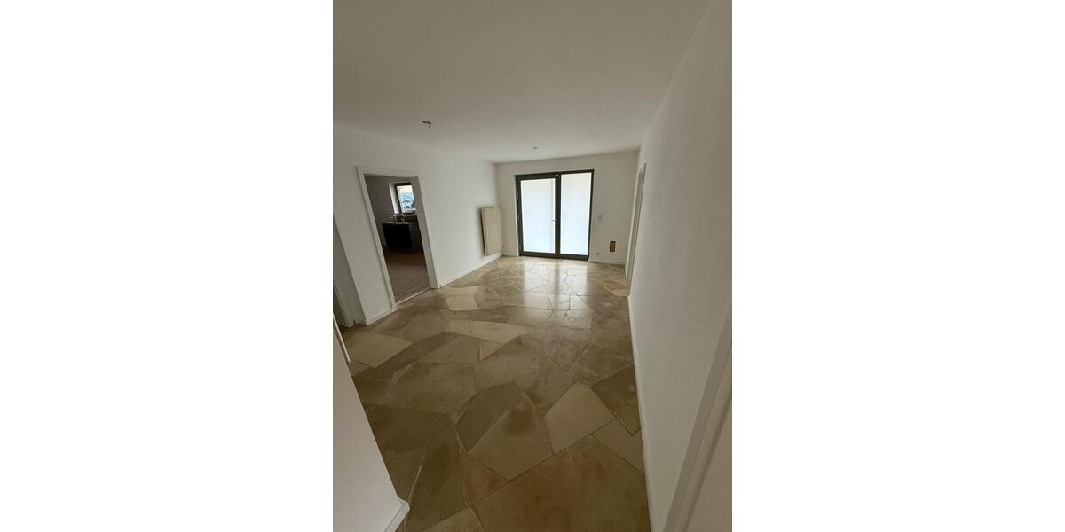 Erdgeschoßwohnung Grünstadt - 3 Zimmer, 120 m&sup2;, 1.200&euro; | Angebot:24829590