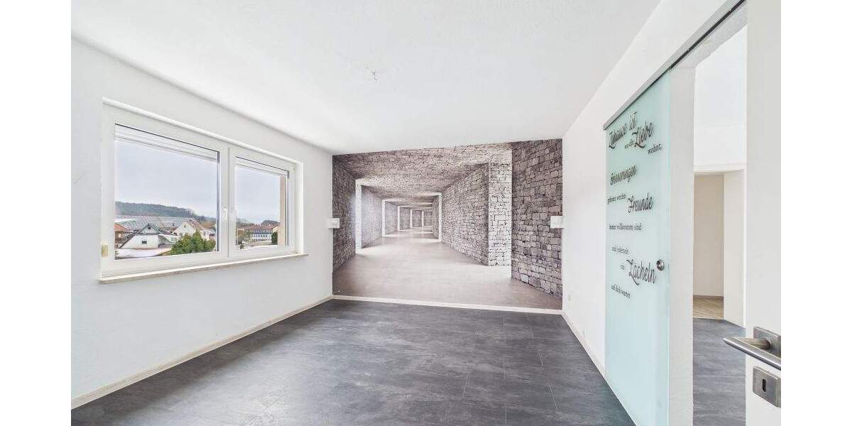 Etagenwohnung Ebersdorf b.Coburg Ebersdorf - 4 Zimmer, 125 m&sup2;, 720&euro; | Angebot:25684893