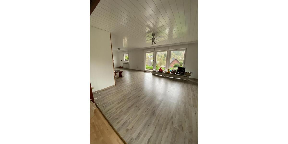 Einfamilienhaus Gummersbach Berstig Süd - 5 Zimmer, 150 m&sup2;, 1.000&euro; | Angebot:25371516