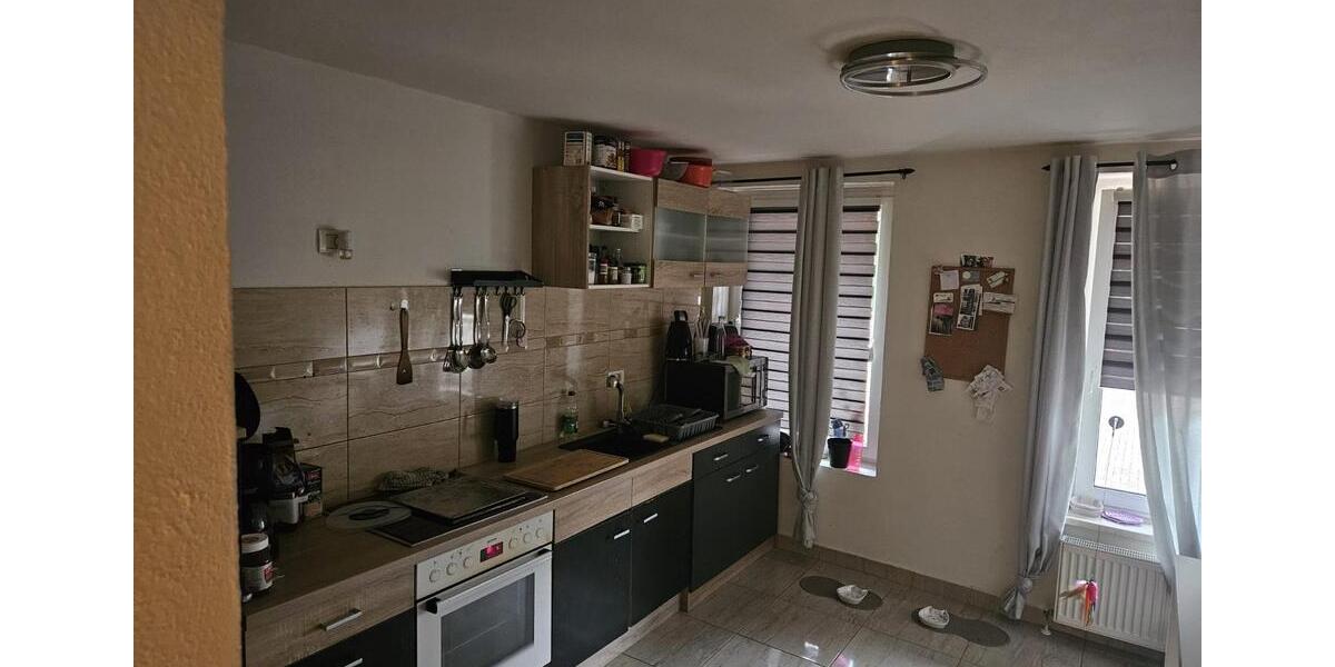 Erdgeschoßwohnung Leuna - 2 Zimmer, 60 m&sup2;, 390&euro; | Angebot:25056105