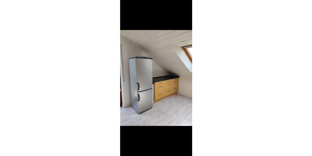 Dachgeschoßwohnung Wöllstein - 3.5 Zimmer, 75 m&sup2;, 920&euro; | Angebot:25791010