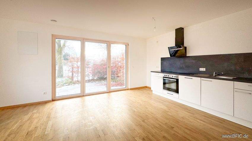 Etagenwohnung Fürstenfeldbruck - 3 Zimmer, 95 m&sup2;, 1.910&euro; | Angebot:24582257