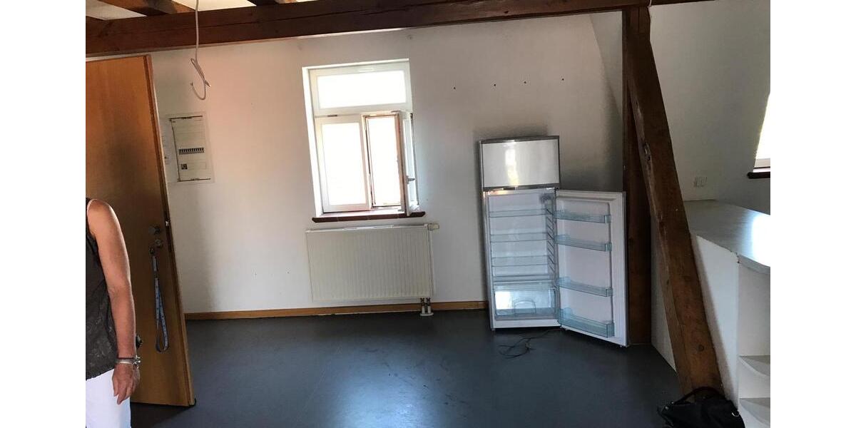 Etagenwohnung Kirchhain - 3 Zimmer, 85 m&sup2;, 600&euro; | Angebot:24653678