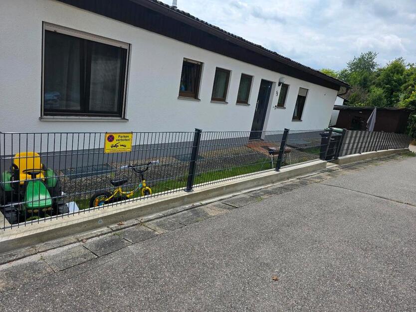 Bieten eine 5 Zimmer Wohnung in Laaber an ab Oktober frei