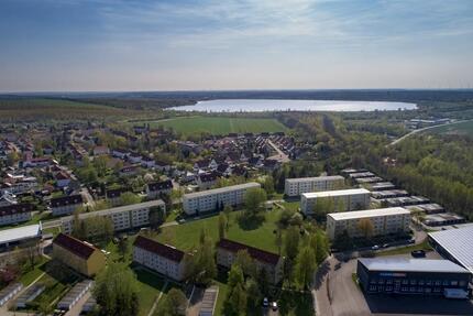 Ihr neues Zuhause: frisch renovierte 2-Zimmer-Wohnung im 1. OG