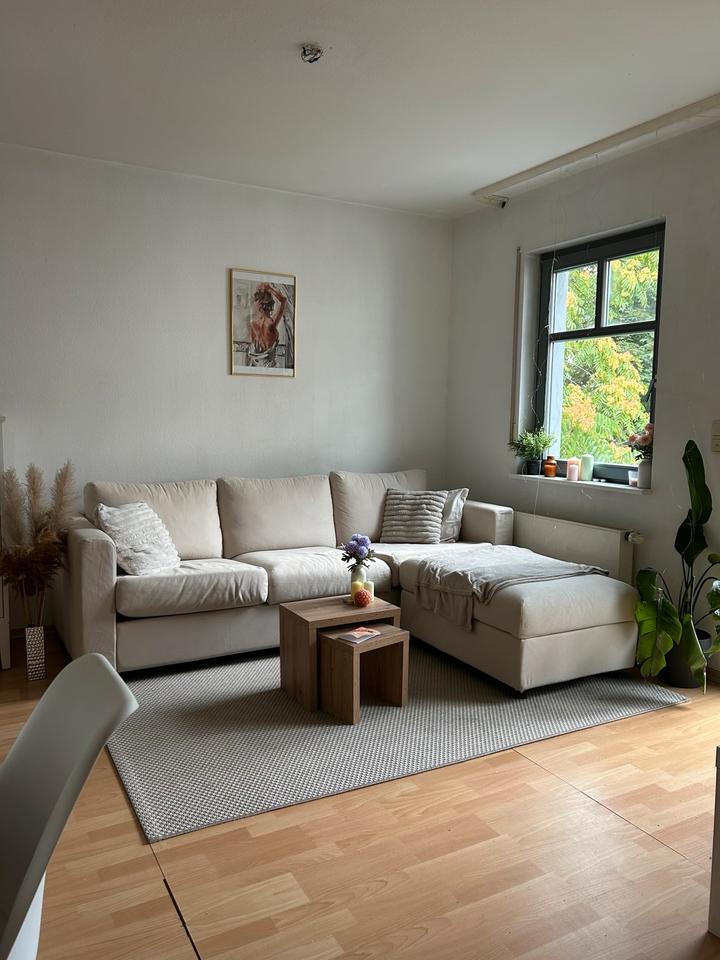 1,5 Zimmer Wohnung mit Balkon in zentraler Lage (Kurzzeitmiete)