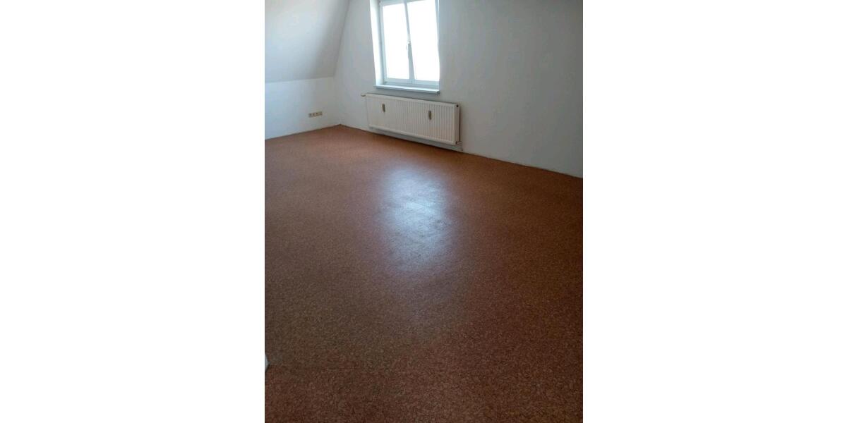 Dachgeschoßwohnung Quedlinburg Gernrode - 2 Zimmer, 60 m&sup2;, 600&euro; | Angebot:24593140
