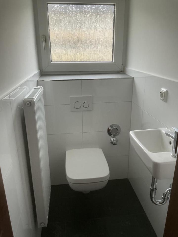 Tolle Bäder, Dusche und Balkon zimmer