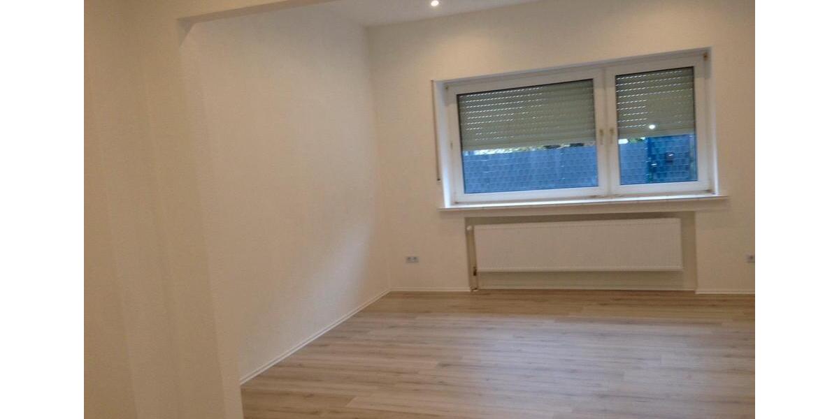 Erdgeschoßwohnung Lingen (Ems) - 1 Zimmer, 65 m&sup2;, 500&euro; | Angebot:26505079