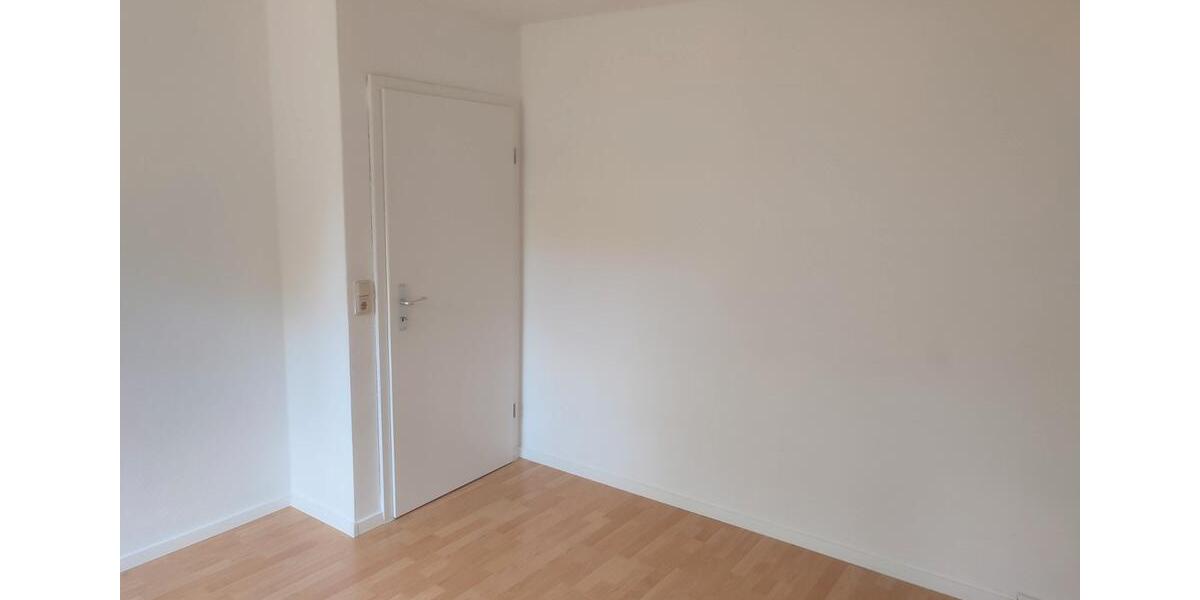 Erdgeschoßwohnung Rinteln - 3 Zimmer, 82 m&sup2;, 800&euro; | Angebot:26636510